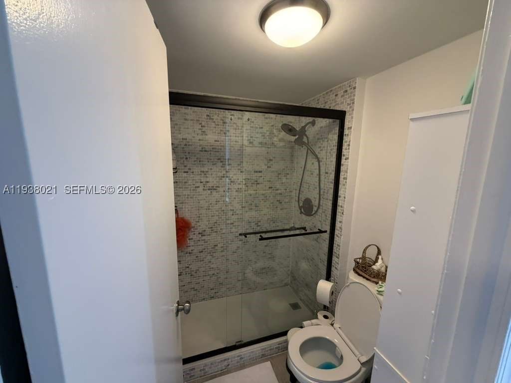 Real estate property located at 2301 Collins Ave #423, Miami-dade, ¤ Roney Palace, Miami Beach, FL