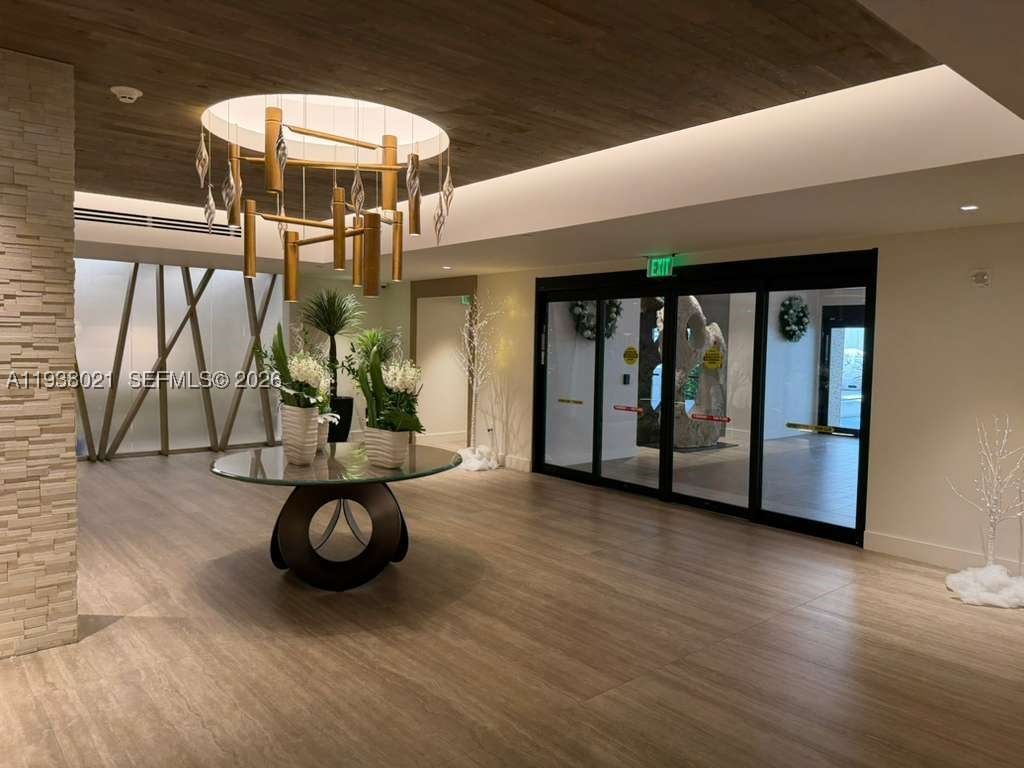 Real estate property located at 2301 Collins Ave #423, Miami-dade, ¤ Roney Palace, Miami Beach, FL