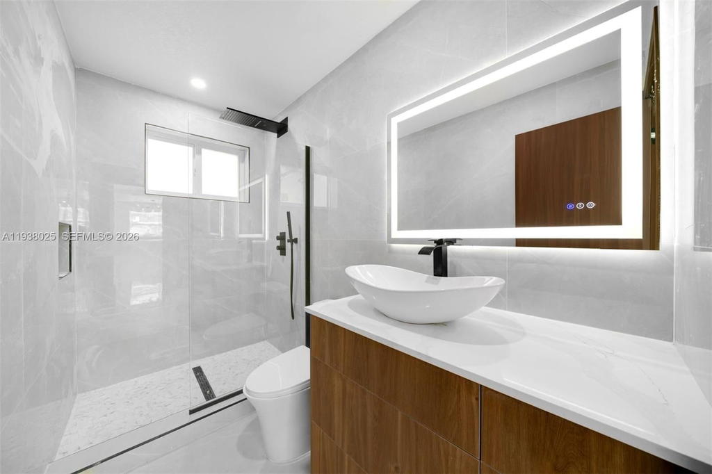 Real estate property located at 2356 24th St, Miami-dade, Silver Bluff Est-sec B, Miami, FL