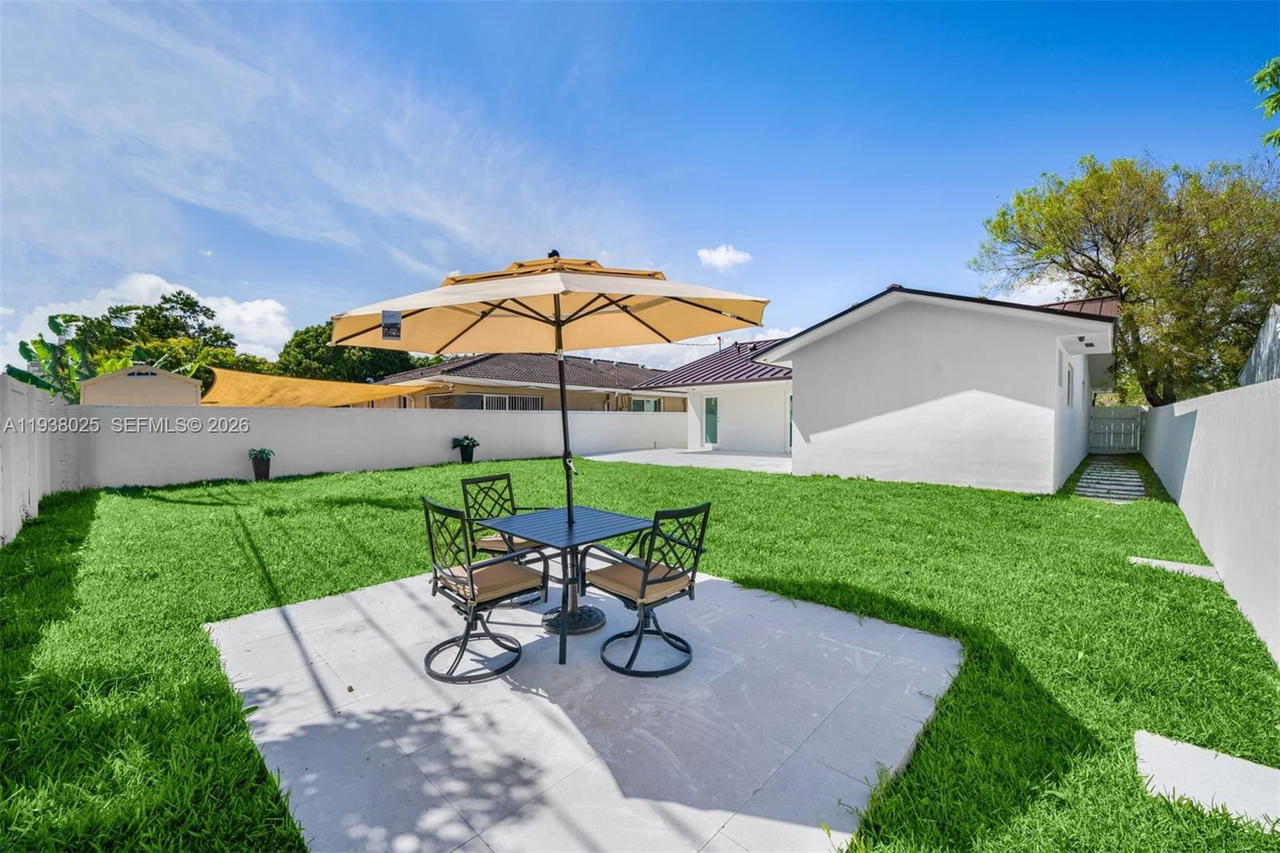 Real estate property located at 2356 24th St, Miami-dade, Silver Bluff Est-sec B, Miami, FL