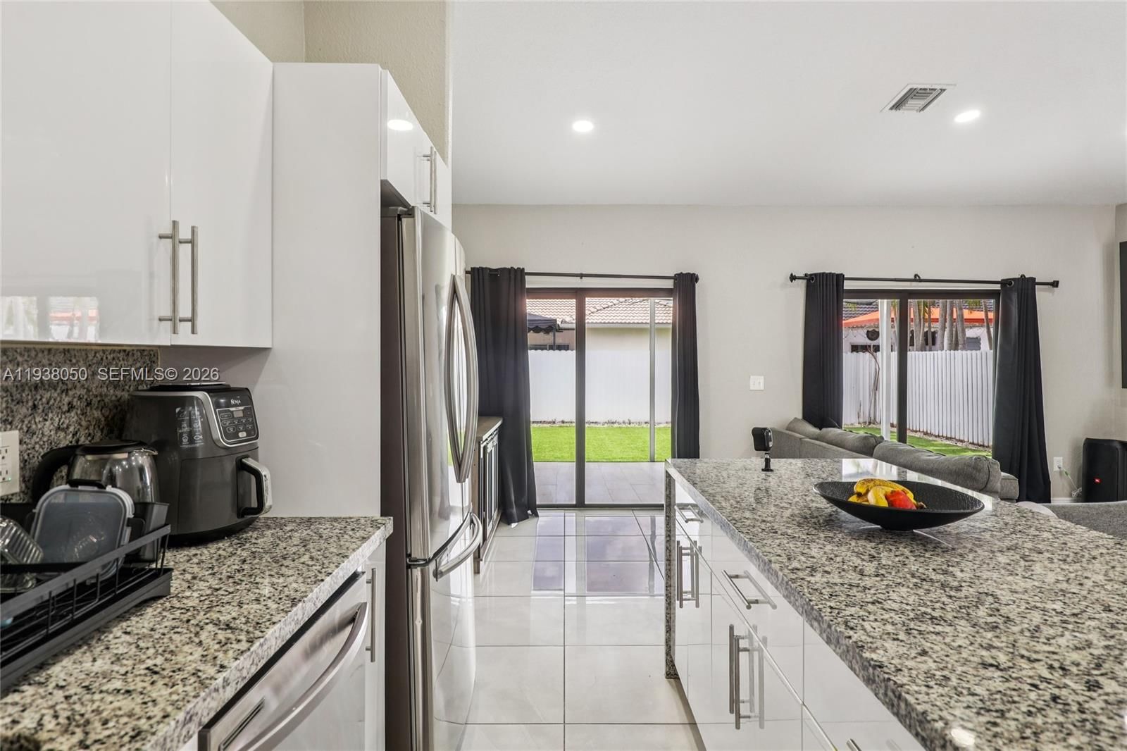 Real estate property located at 7754 201st Ter, Miami-dade, North Palm Estates Homes, Hialeah, FL