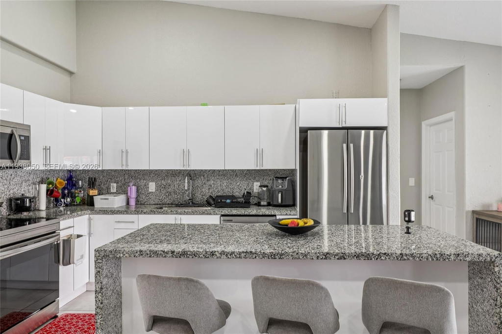 Real estate property located at 7754 201st Ter, Miami-dade, North Palm Estates Homes, Hialeah, FL