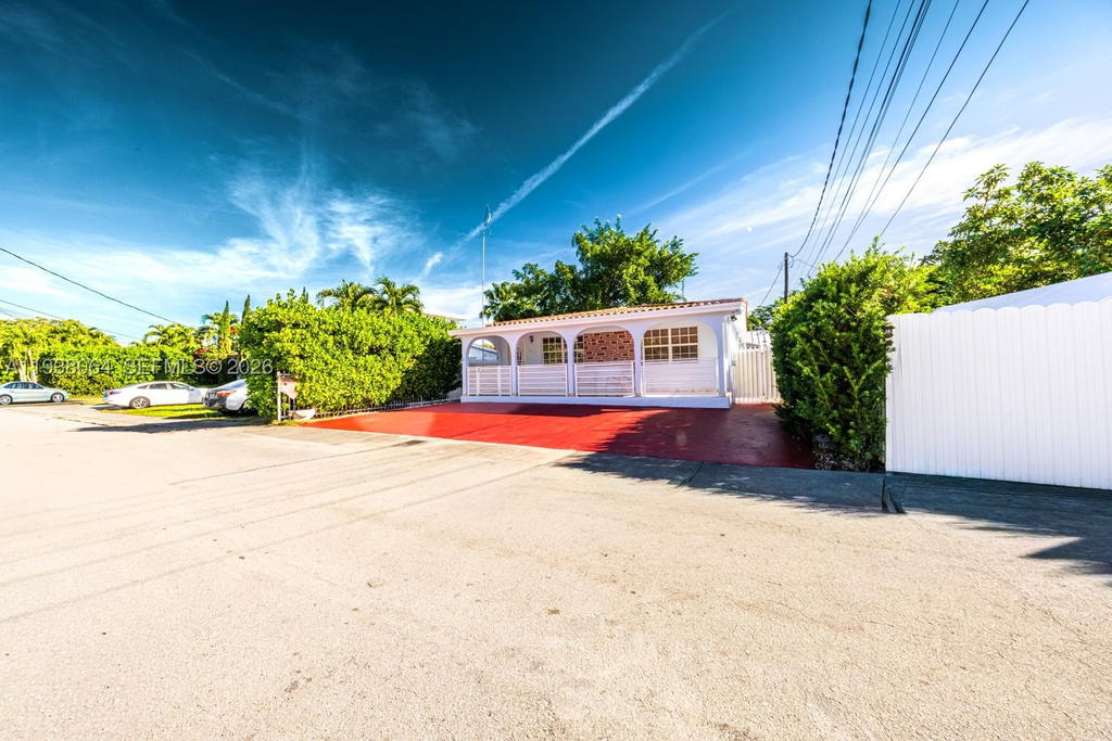 Real estate property located at 1937 57th Ct, Miami-dade, Tamiami Acres Plan 1, Miami, FL