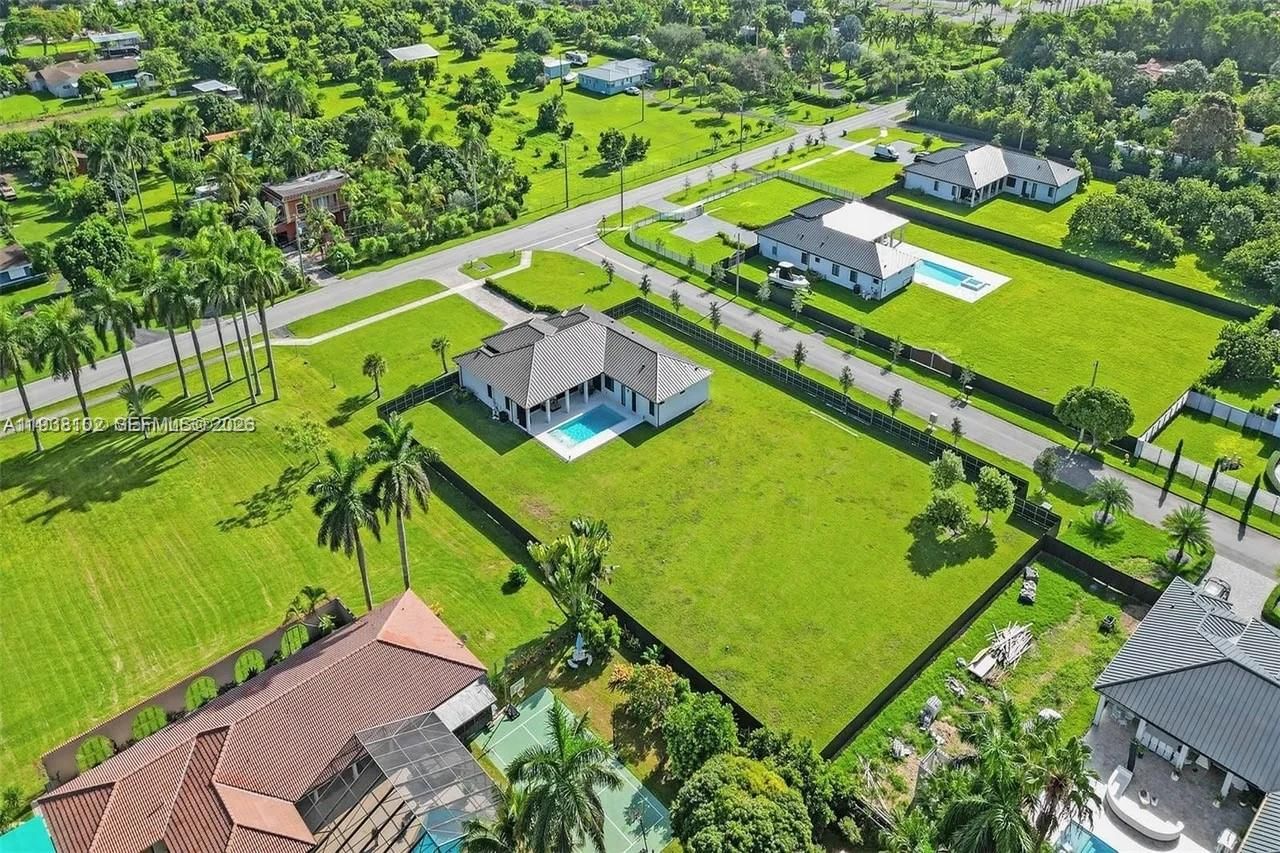 Real estate property located at 17300 296th St, Miami-dade, Summers Cove, Homestead, FL