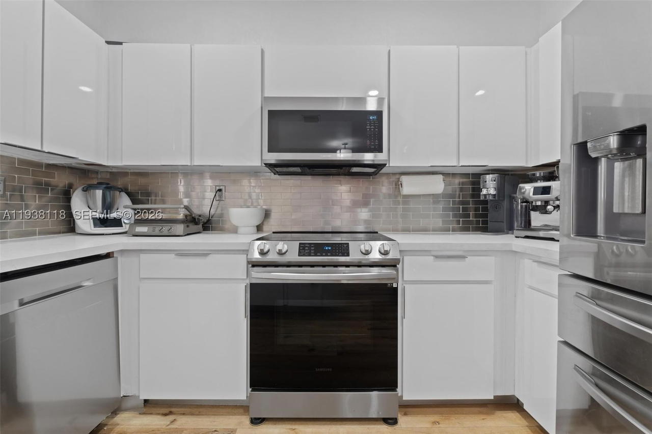 Real estate property located at 3436 90th St, Miami-dade, Bellagio, Hialeah, FL