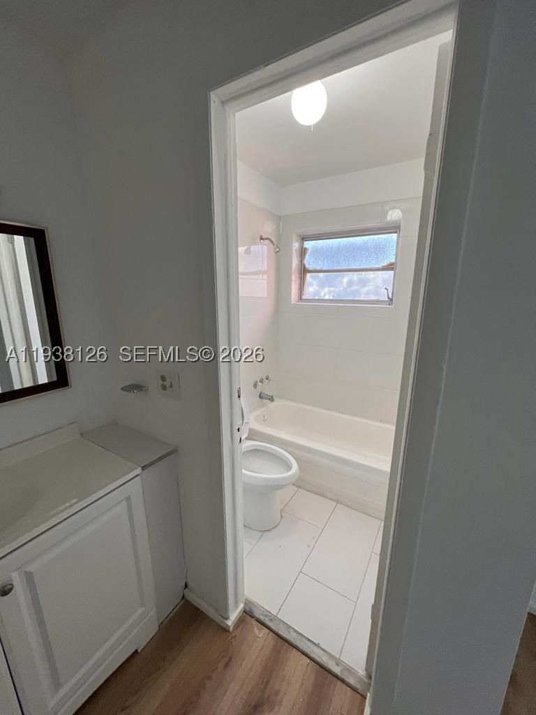 Real estate property located at 20520 15th Ave #221, Miami-dade, Enclave At The Park Condo, Miami Gardens, FL