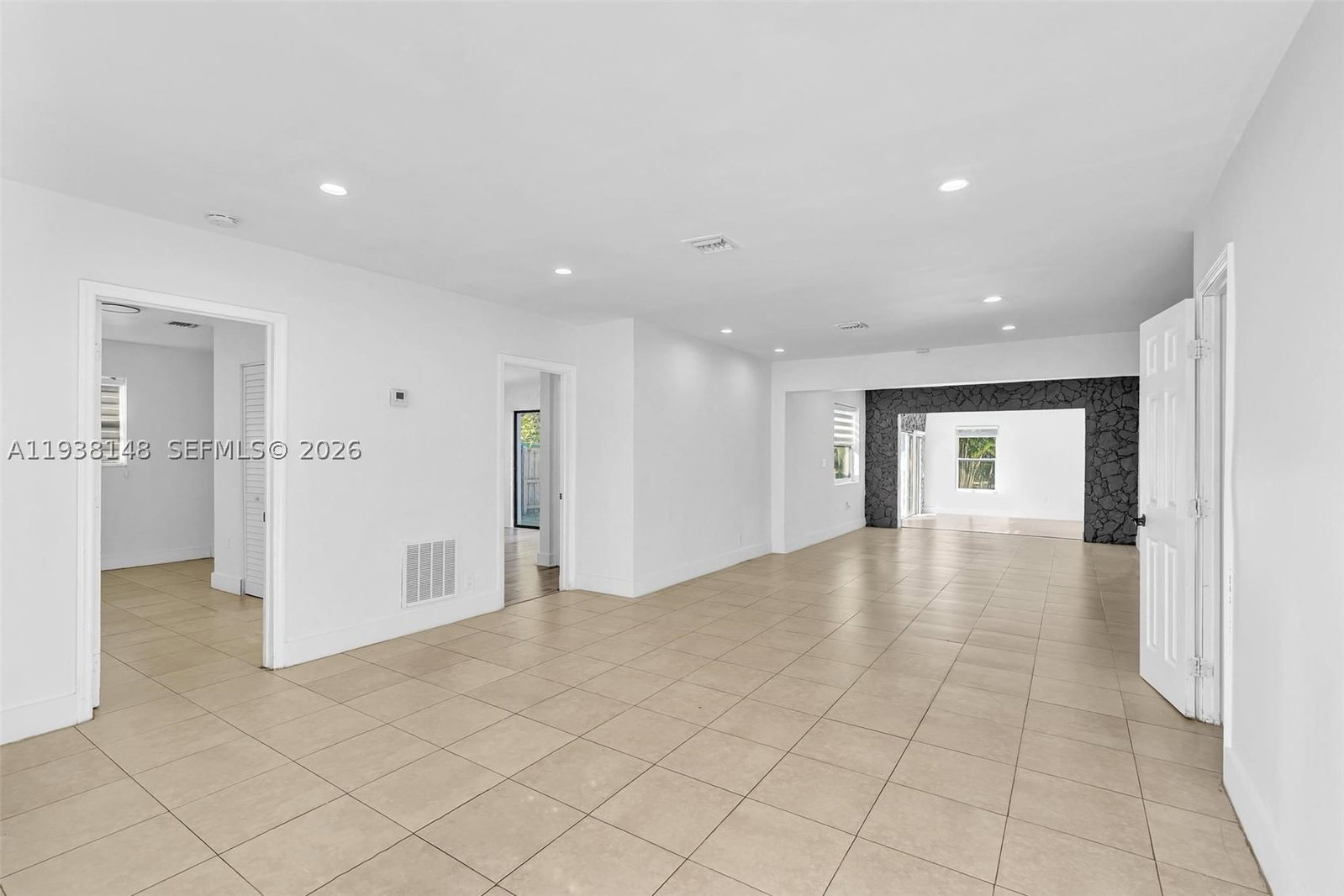 Real estate property located at 1530 56th Ave, Broward, Hollywood Country Estates, Hollywood, FL