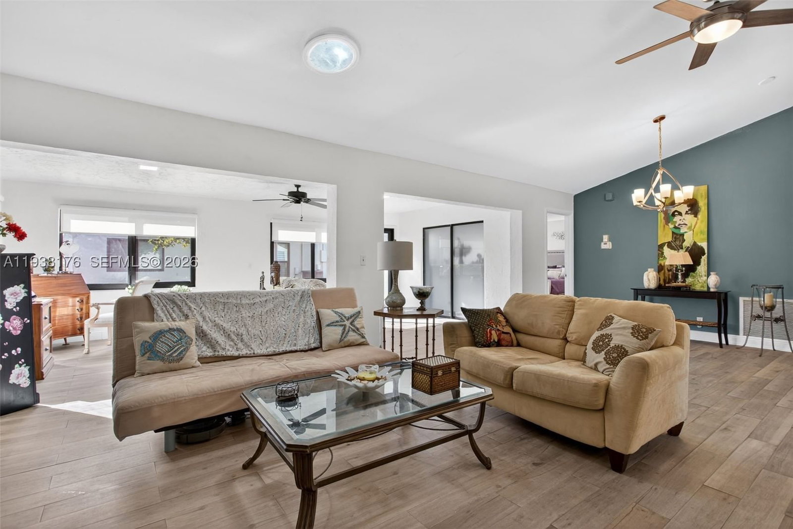 Real estate property located at 2104 17th Cir, Broward, Meadows Of Crystal Lake, Deerfield Beach, FL
