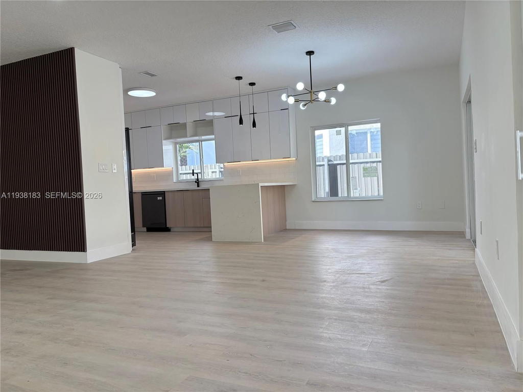 Real estate property located at 14961 30th Ter, Miami-dade, Don Elias Estates, Miami, FL