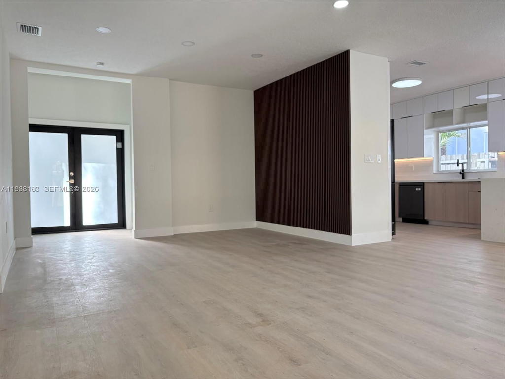 Real estate property located at 14961 30th Ter, Miami-dade, Don Elias Estates, Miami, FL