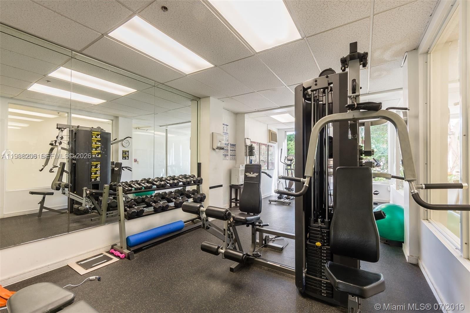 Real estate property located at 255 24th St #542, Miami-dade, The Mantell Condo, Miami Beach, FL