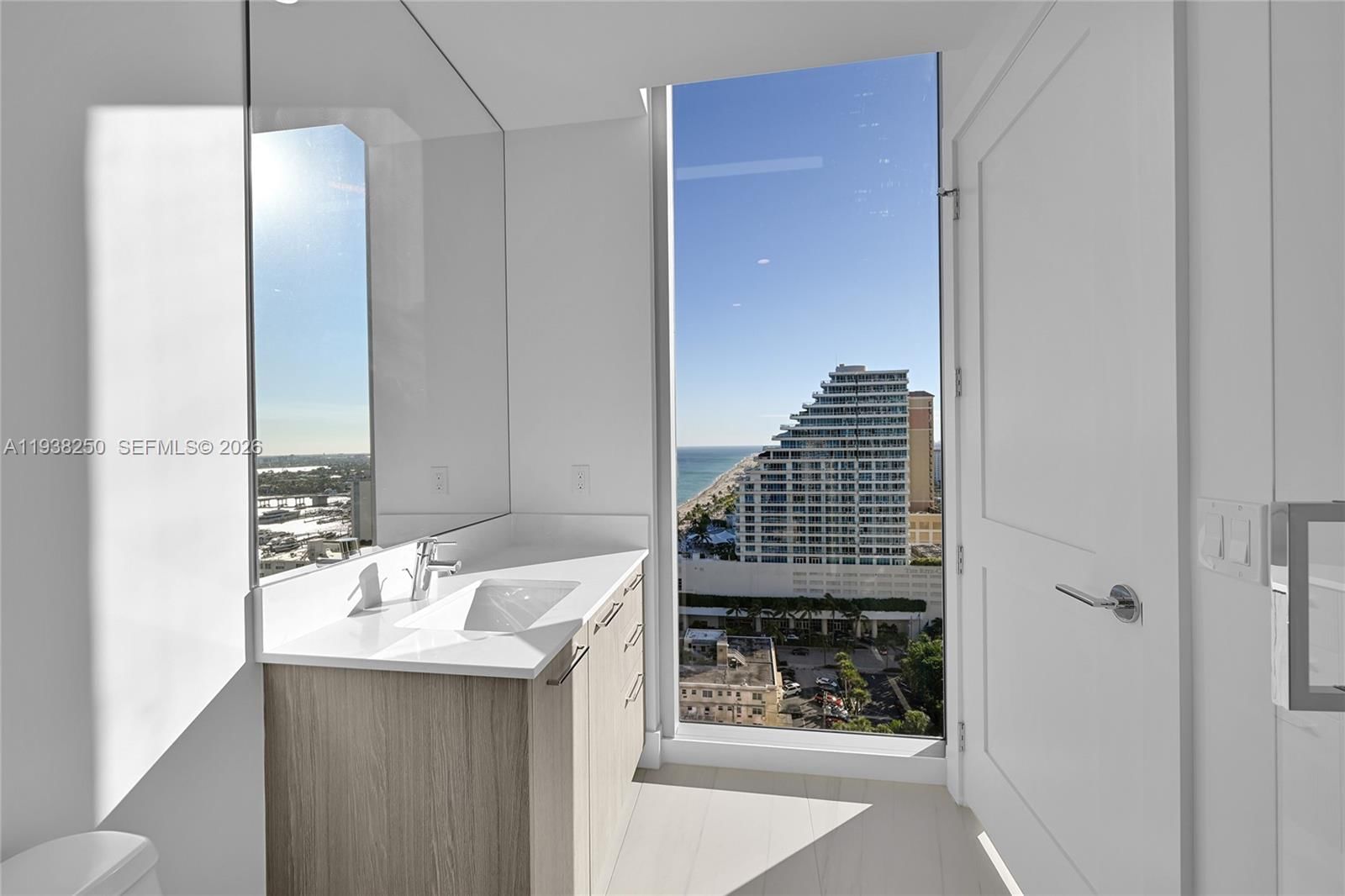 Real estate property located at 151 Seabreeze #1701E, Broward, Selene Oceanfront, Fort Lauderdale, FL