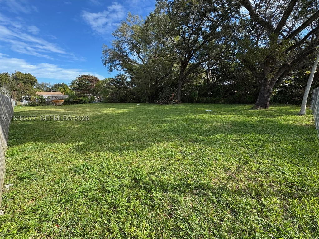 Real estate property located at 261 96th St, Miami-dade, Pinewood Park Pl Amd 2nd, Miami, FL