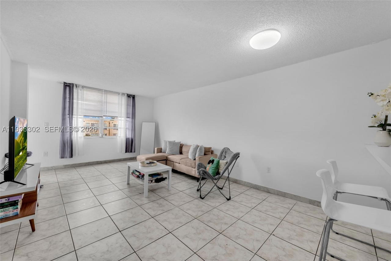 Real estate property located at 1250 125th St #311C, Miami-dade, Windward Ii Condo, North Miami, FL