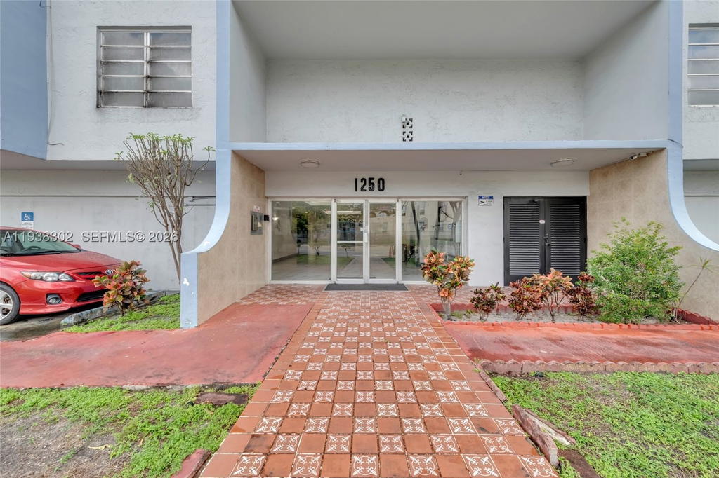 Real estate property located at 1250 125th St #311C, Miami-dade, Windward Ii Condo, North Miami, FL
