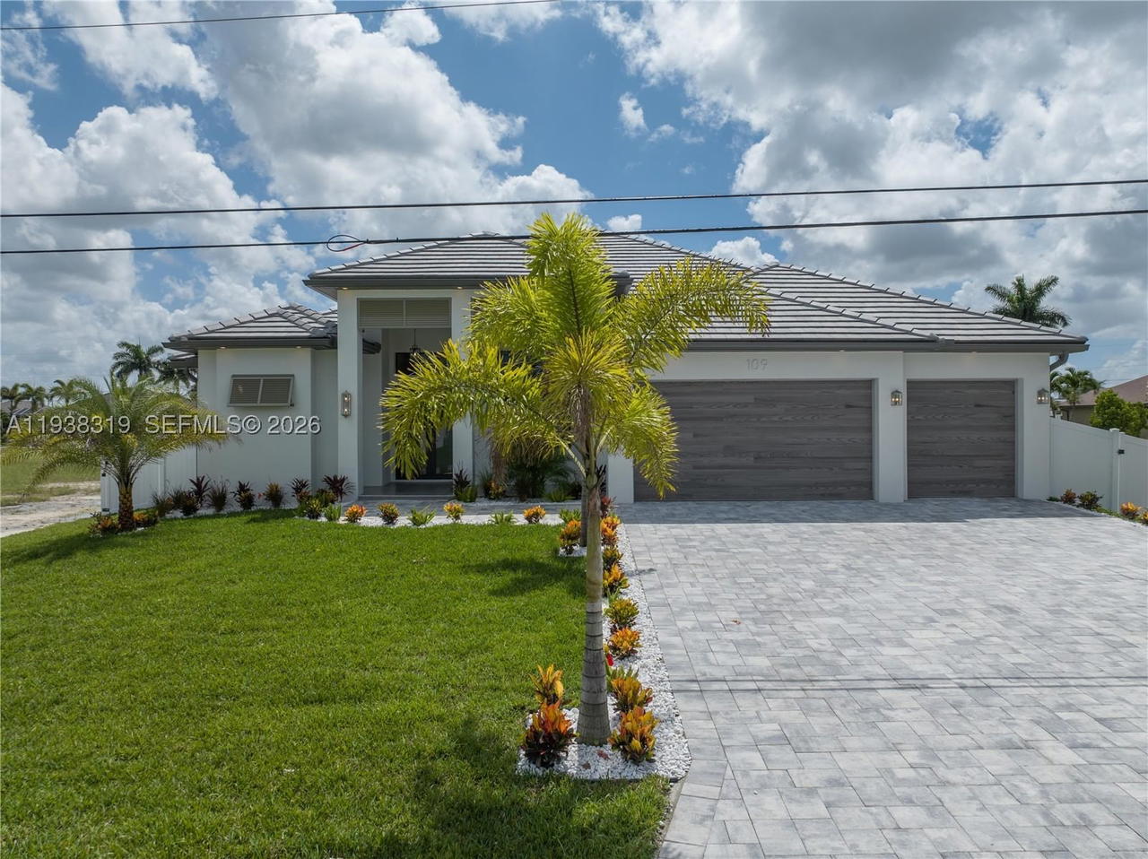 Real estate property located at 109 35th Pl, Other, Cape Coral, Other, FL