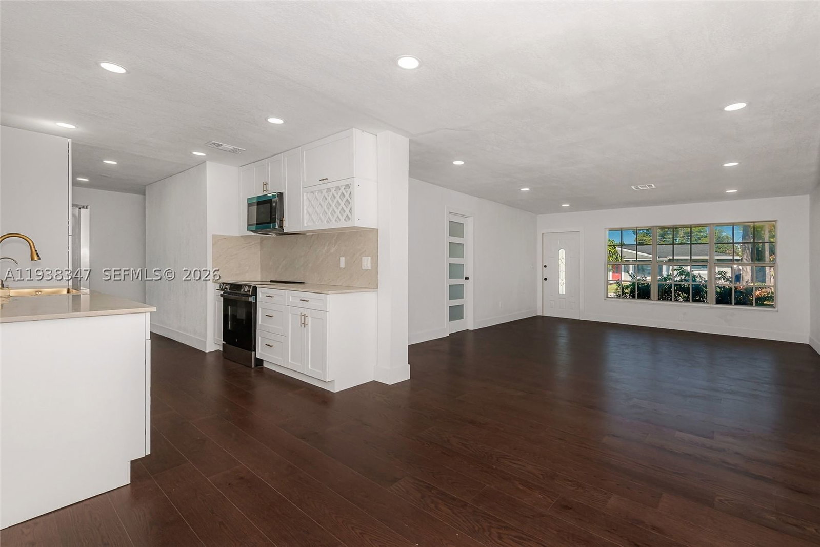 Real estate property located at 4360 4th St, Broward, East Plantation First Sec, Plantation, FL