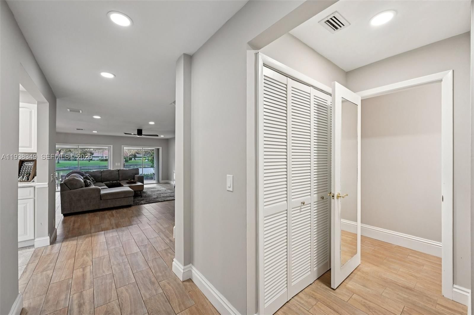 Real estate property located at 3373 Deer Creek Lake Shore Dr, Broward, Lakes Of Deer Creek, Deerfield Beach, FL