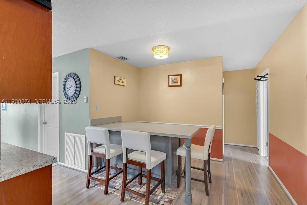 Real estate property located at 7500 66th Ter, Broward, Mainlands Of Tamarac Lake, Tamarac, FL