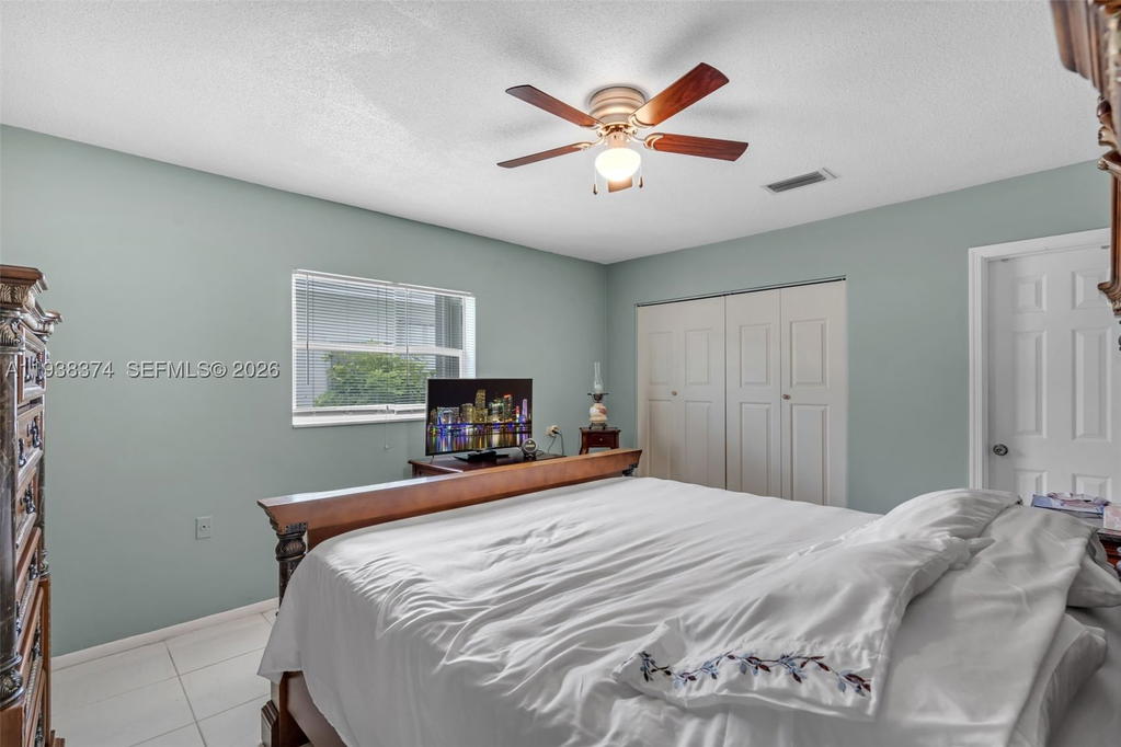 Real estate property located at 7500 66th Ter, Broward, Mainlands Of Tamarac Lake, Tamarac, FL