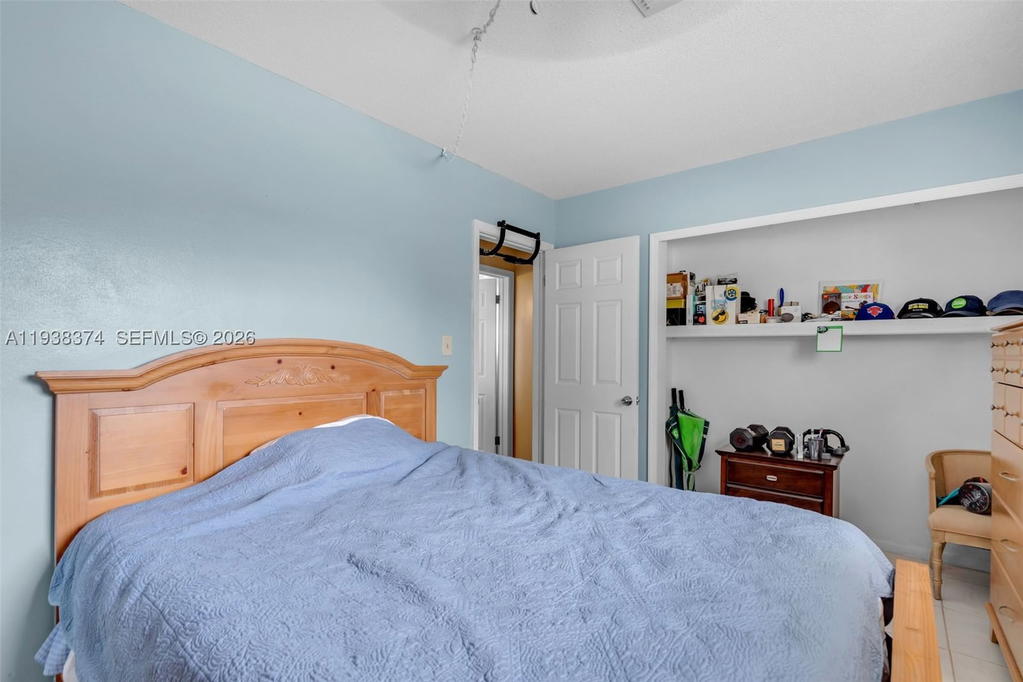 Real estate property located at 7500 66th Ter, Broward, Mainlands Of Tamarac Lake, Tamarac, FL