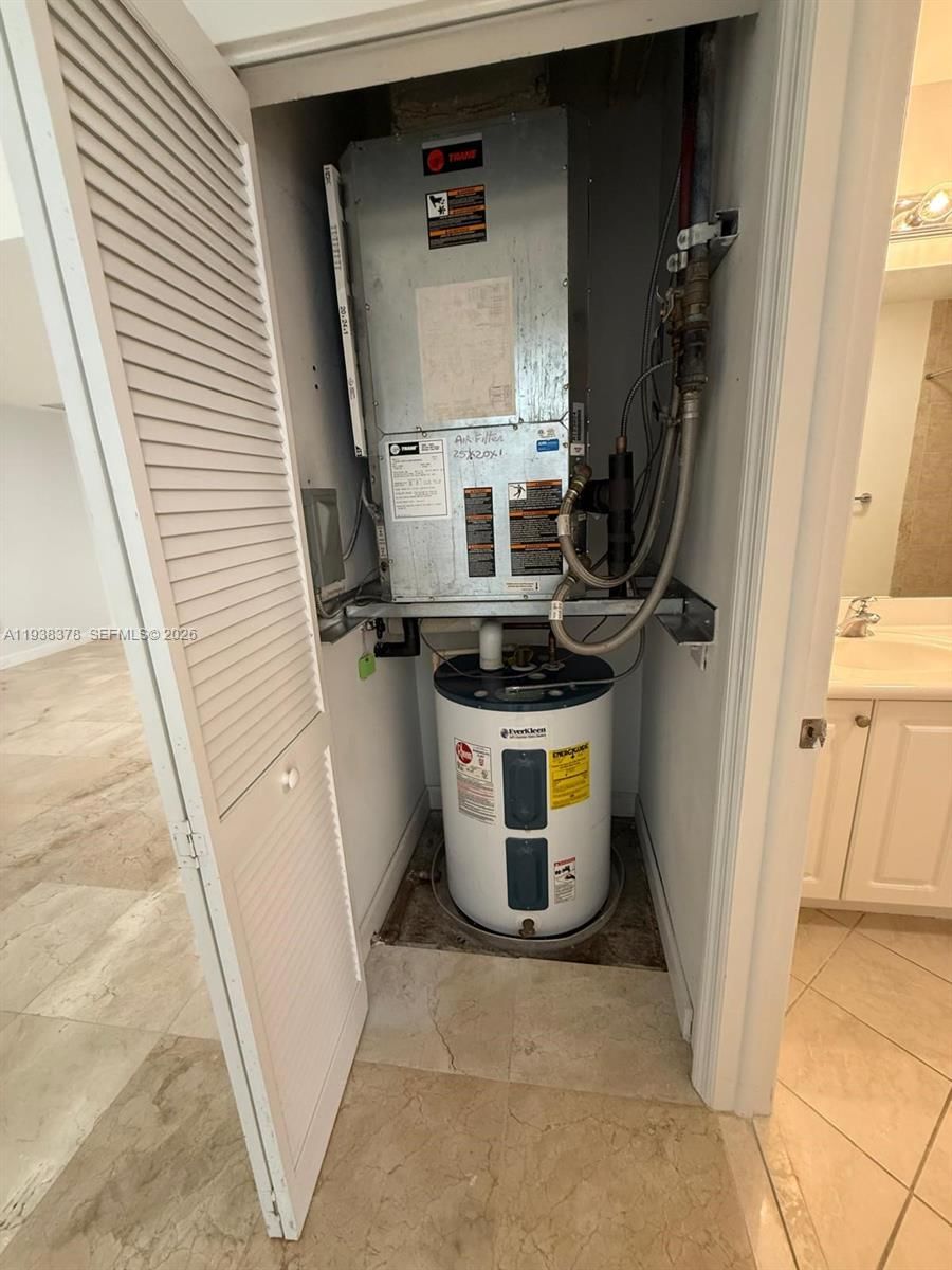 Real estate property located at 8390 72nd Ave #520, Miami-dade, Colonnade At Dadeland Se, Miami, FL