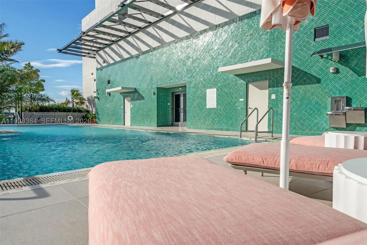 Real estate property located at 11 6th Street #1607, Miami-dade, The Crosby Unit 1607, Miami, FL