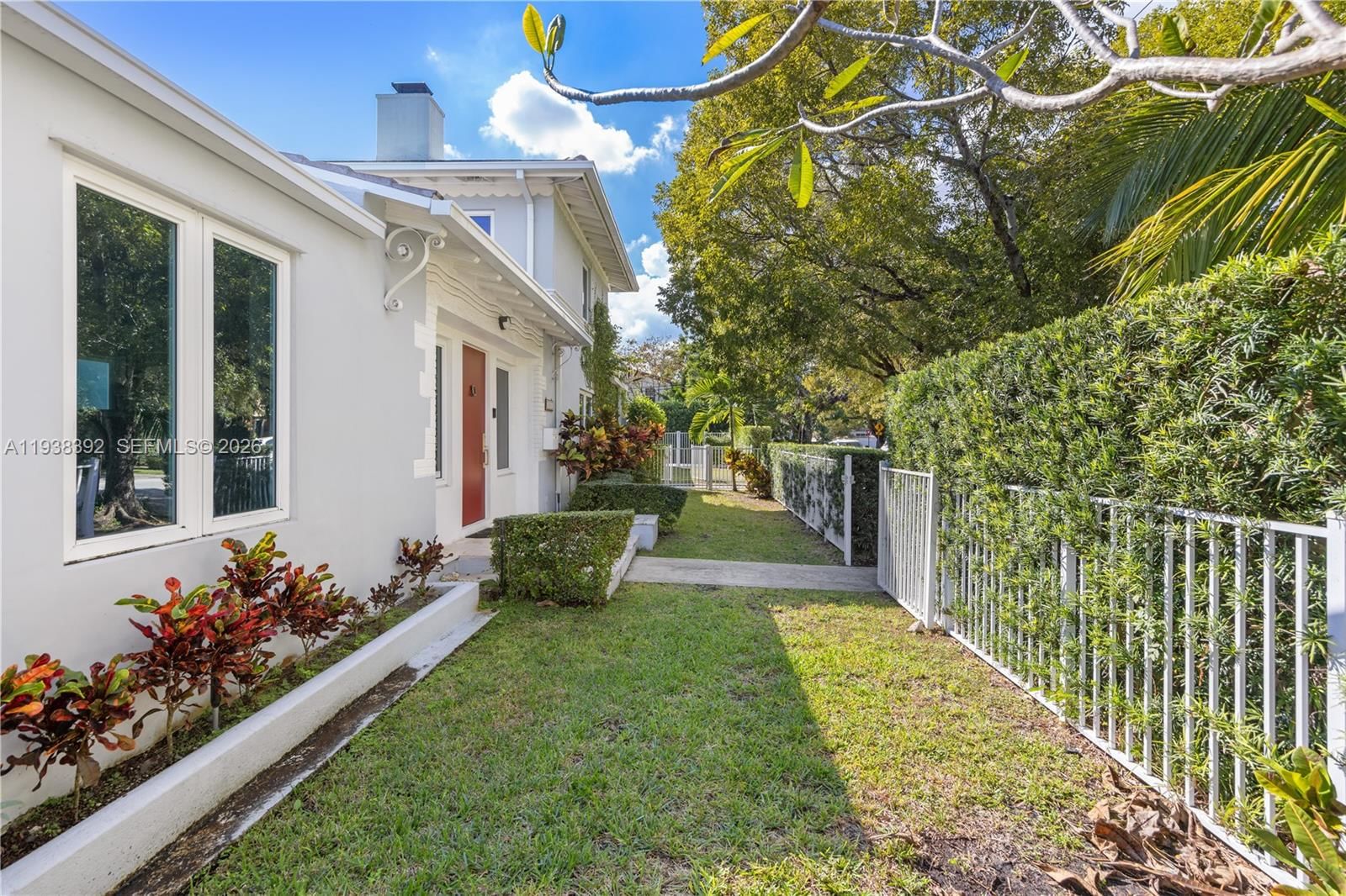 Real estate property located at 3001 4th Ave, Miami-dade, Brickell Estates, Miami, FL