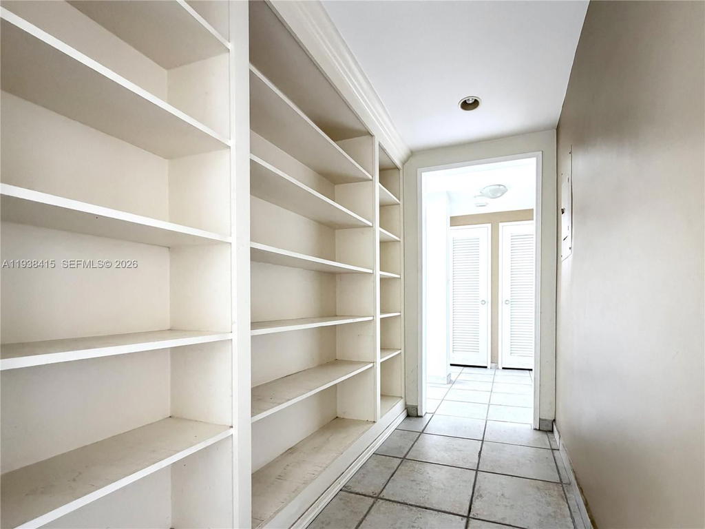 Real estate property located at 9101 Bay Harbor Dr #406, Miami-dade, Mediterranean Apartments, Bay Harbor Islands, FL