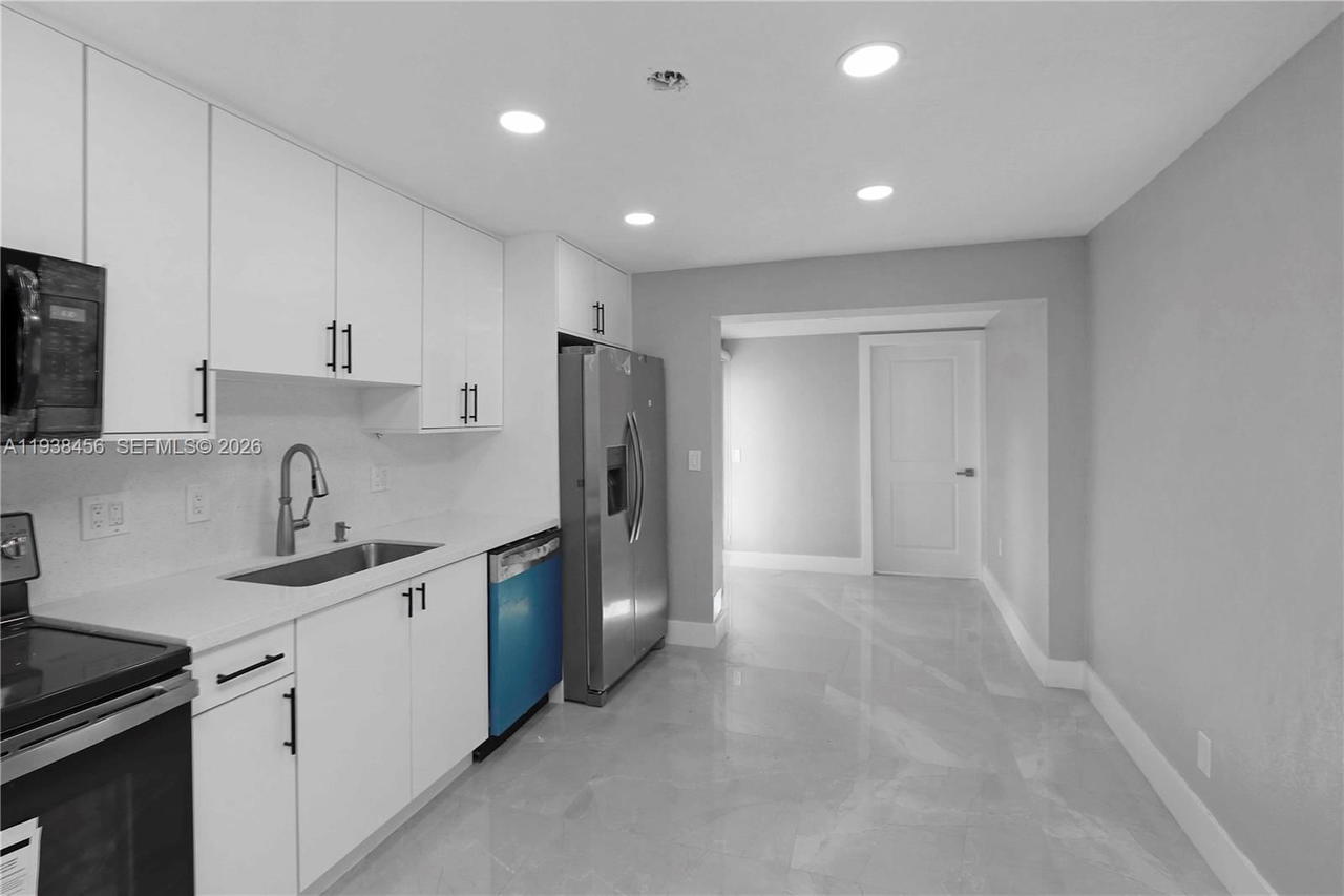 Real estate property located at 5730 Greene St, Broward, Playland Estates Sec 2, Hollywood, FL