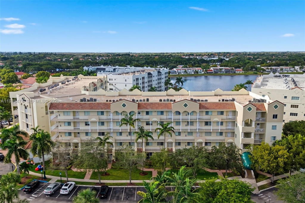 Real estate property located at 10710 66th St #111, Miami-dade, Captiva Condo E, Doral, FL