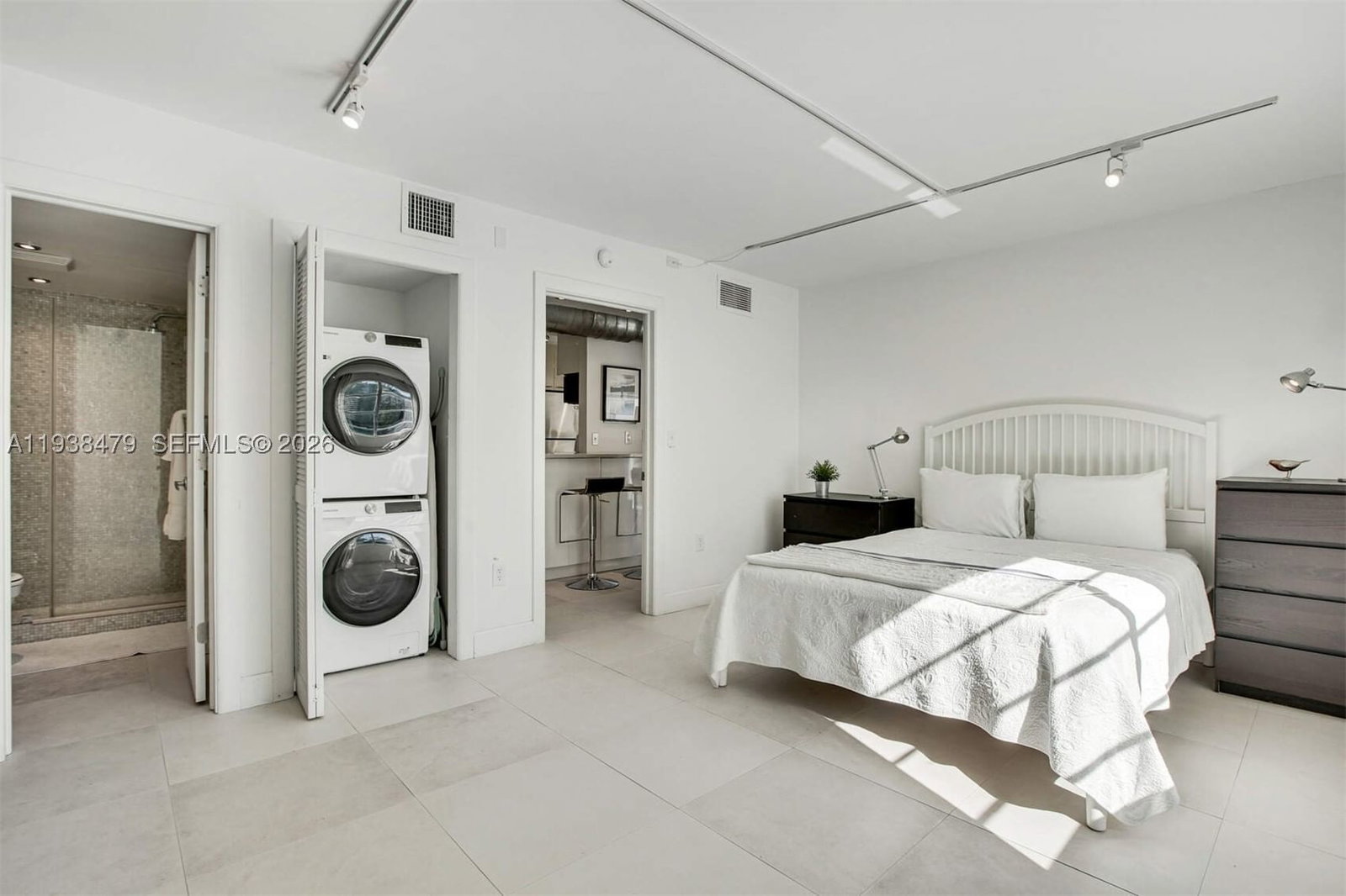 Real estate property located at 201 Jefferson Ave #2E, Miami-dade, Laser Condo, Miami Beach, FL