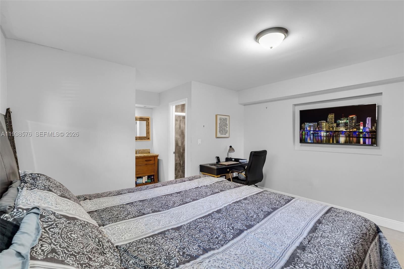 Real estate property located at 8561 Miramar Pkwy, Broward, Knolls 2 Sec, Miramar, FL
