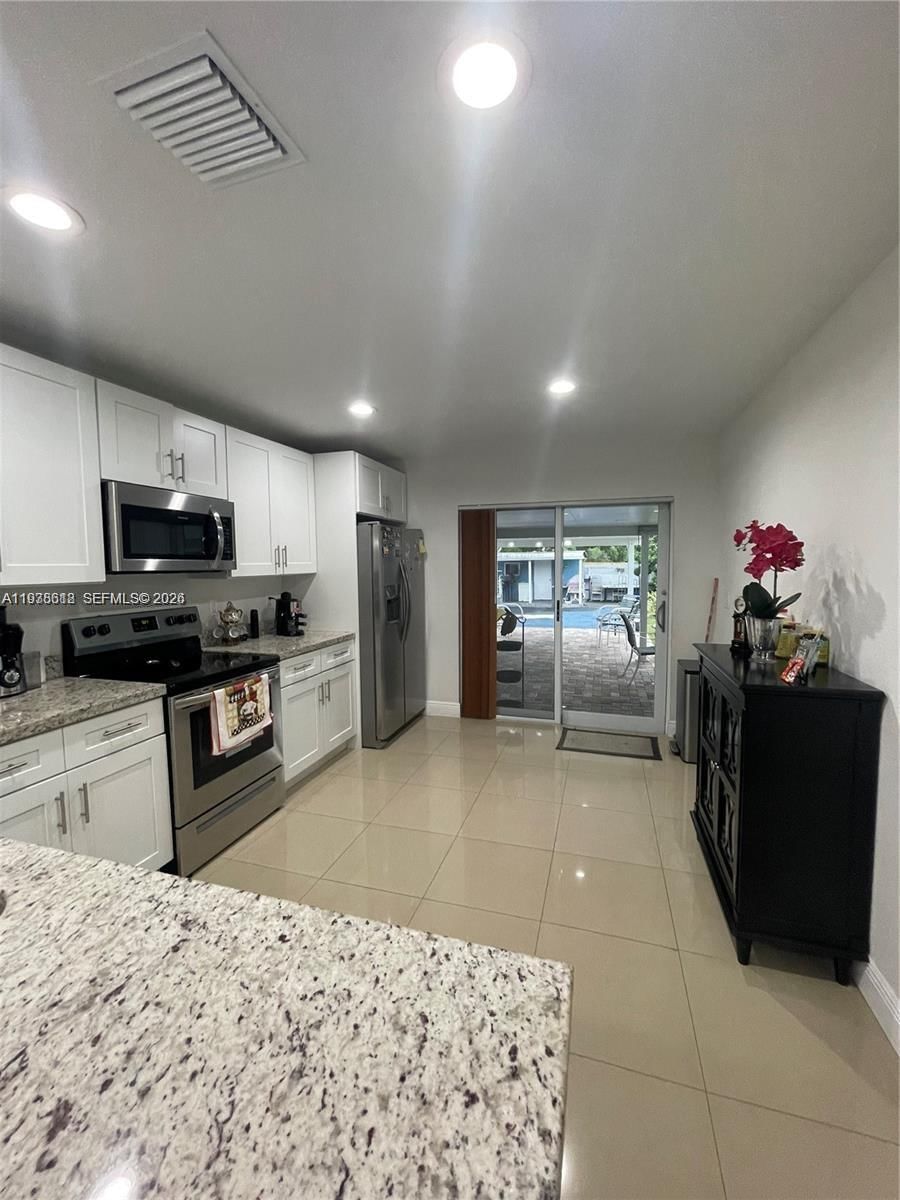 Real estate property located at 1369 Rainbow Ave, Palm Beach, Pine Air 4, Palm Beach, FL