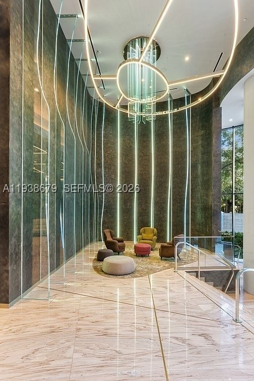Real estate property located at 1000 Brickell Plz #2202, Miami-dade, Brickell Flatiron Condo, Miami, FL