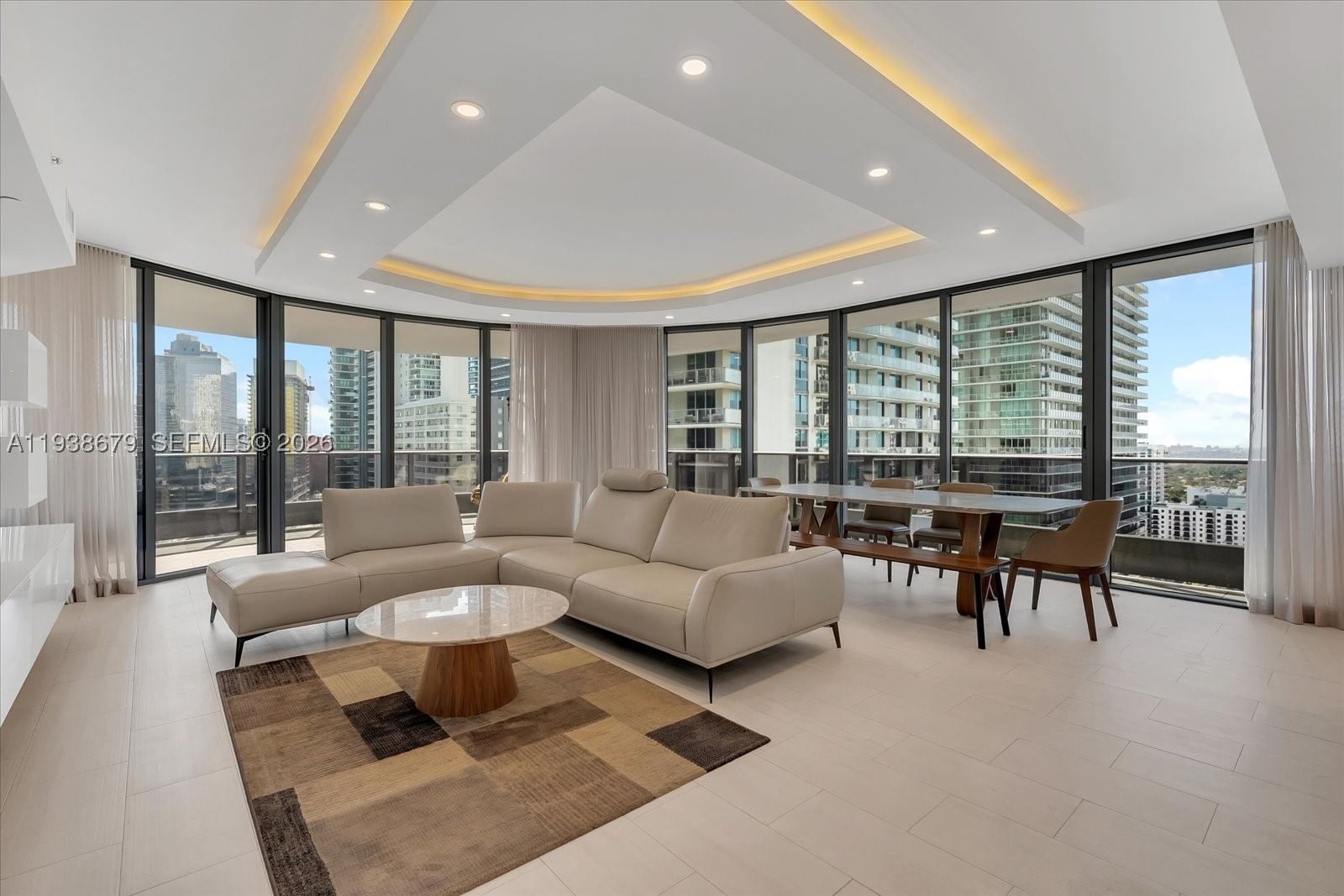 Real estate property located at 1000 Brickell Plz #2202, Miami-dade, Brickell Flatiron Condo, Miami, FL