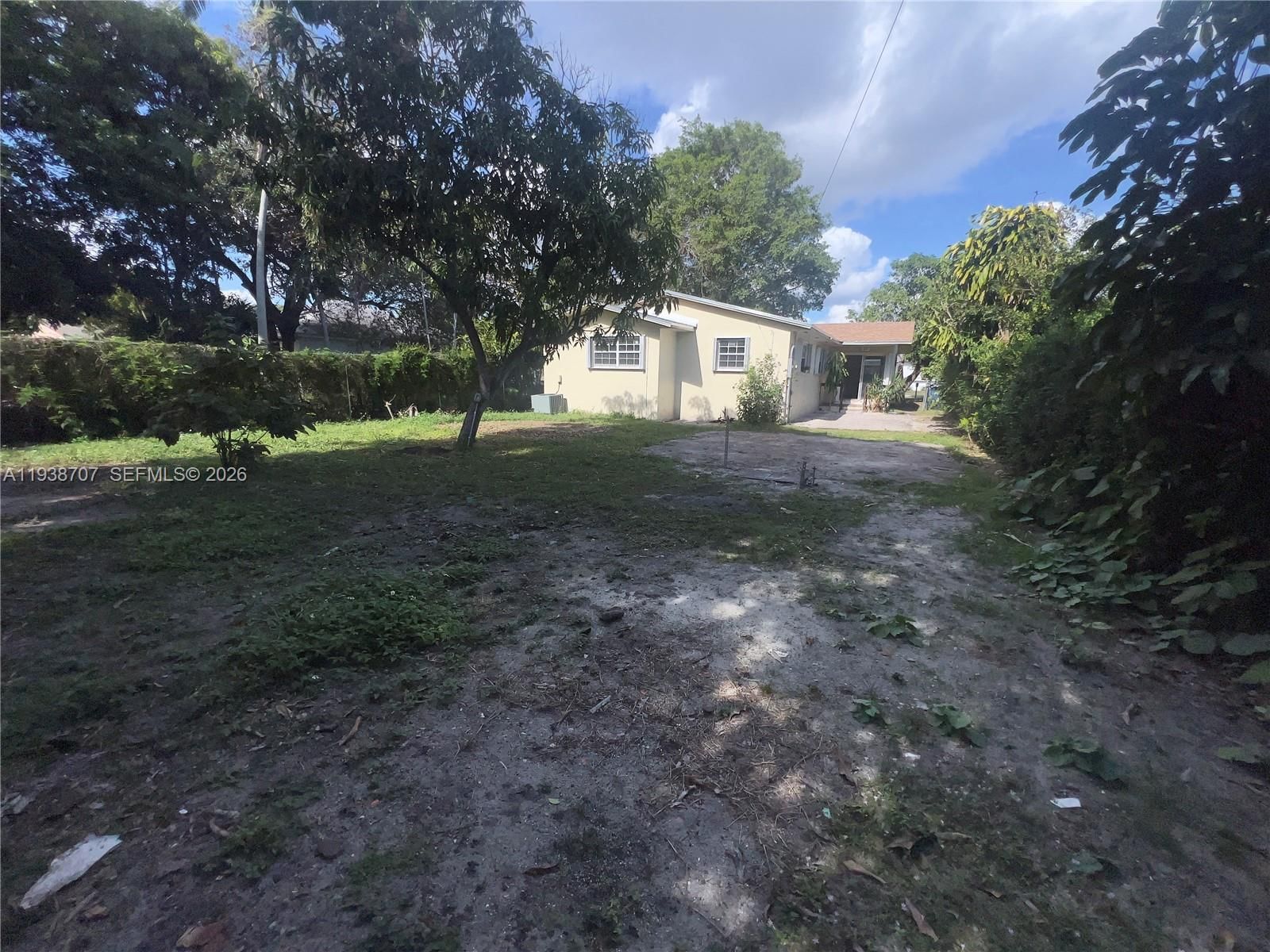 Real estate property located at 58 117th St, Miami-dade, La Paloma, Miami, FL