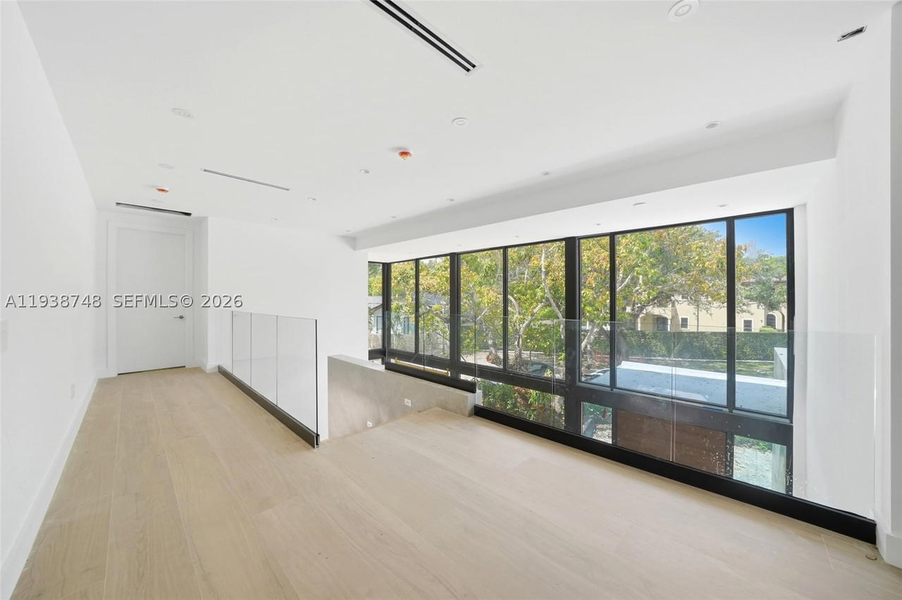 Real estate property located at 4150 Loquat Ave, Miami-dade, Sunshine Vistas, Miami, FL