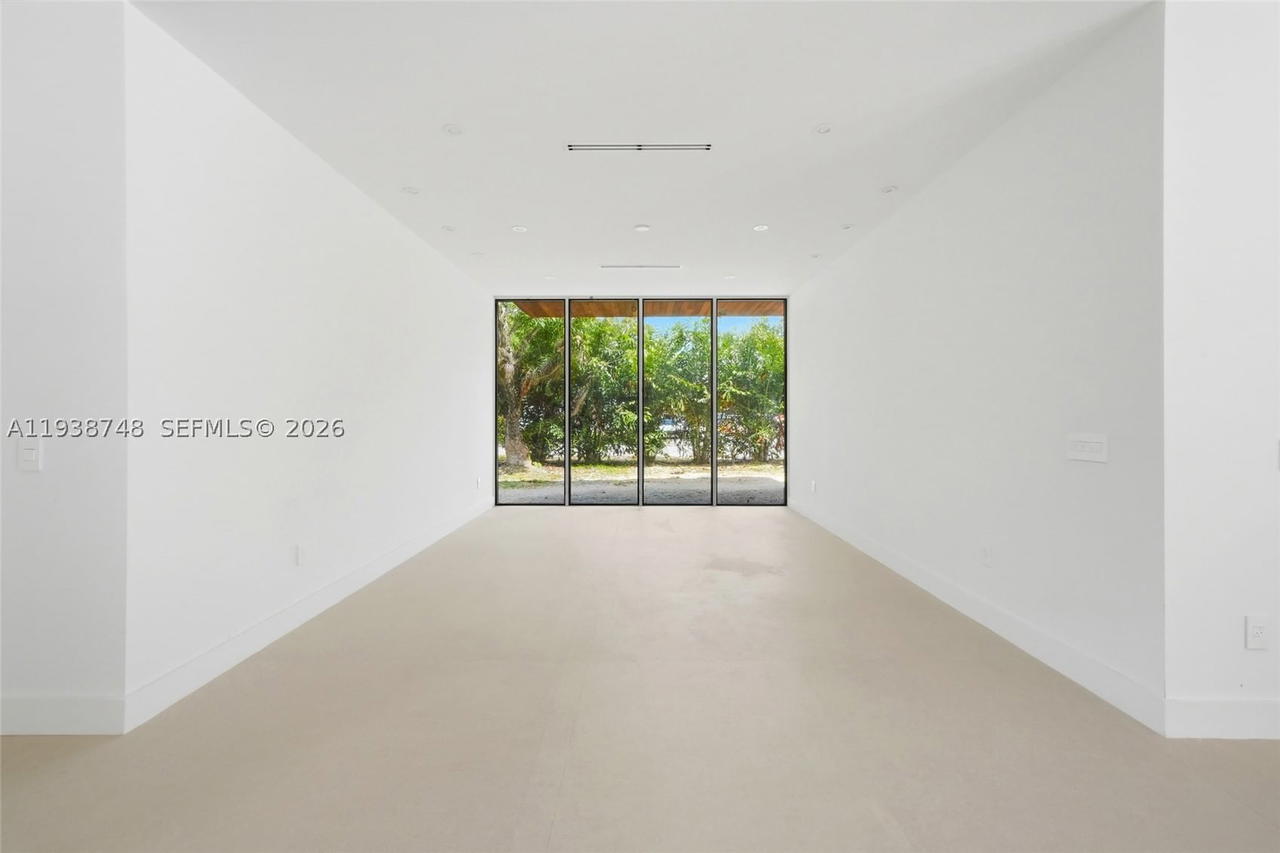 Real estate property located at 4150 Loquat Ave, Miami-dade, Sunshine Vistas, Miami, FL