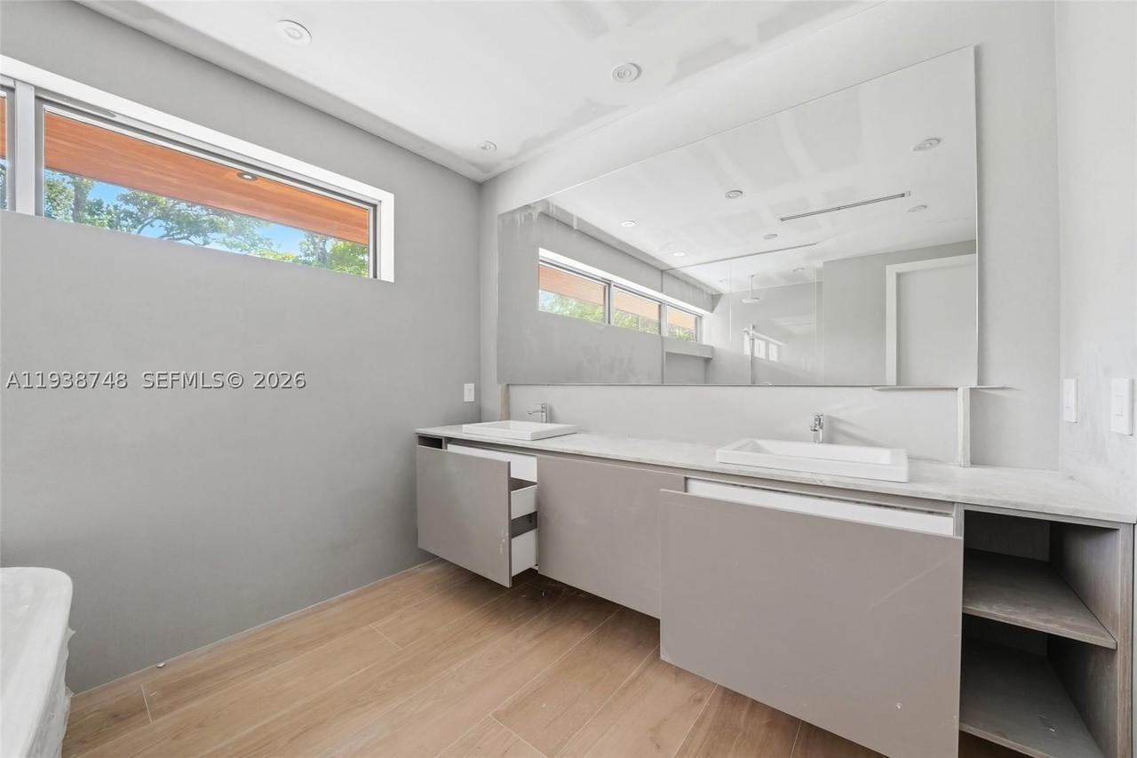 Real estate property located at 4150 Loquat Ave, Miami-dade, Sunshine Vistas, Miami, FL