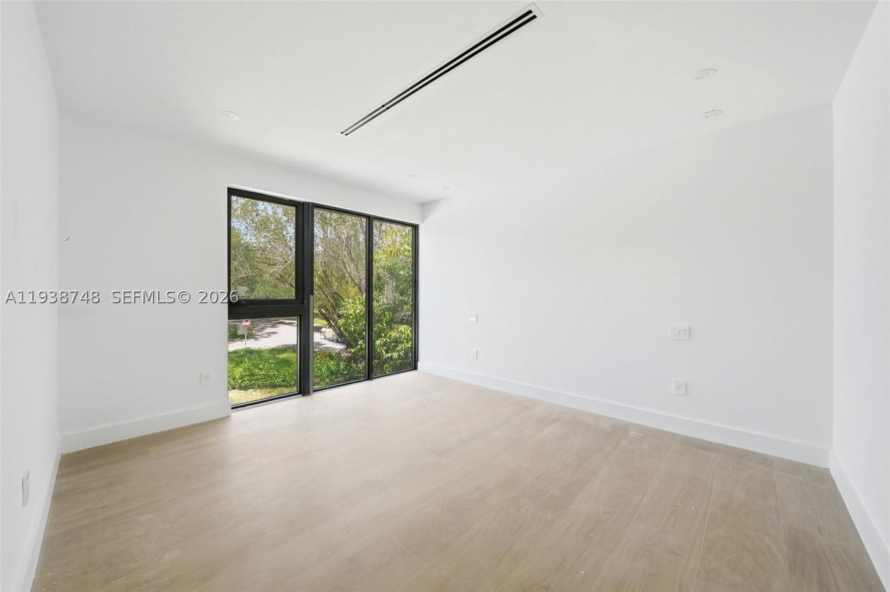 Real estate property located at 4150 Loquat Ave, Miami-dade, Sunshine Vistas, Miami, FL