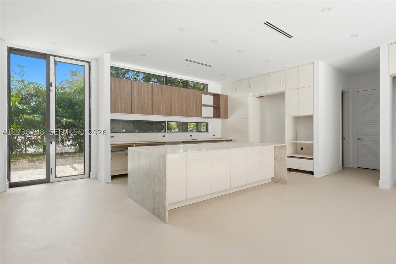 Real estate property located at 4150 Loquat Ave, Miami-dade, Sunshine Vistas, Miami, FL