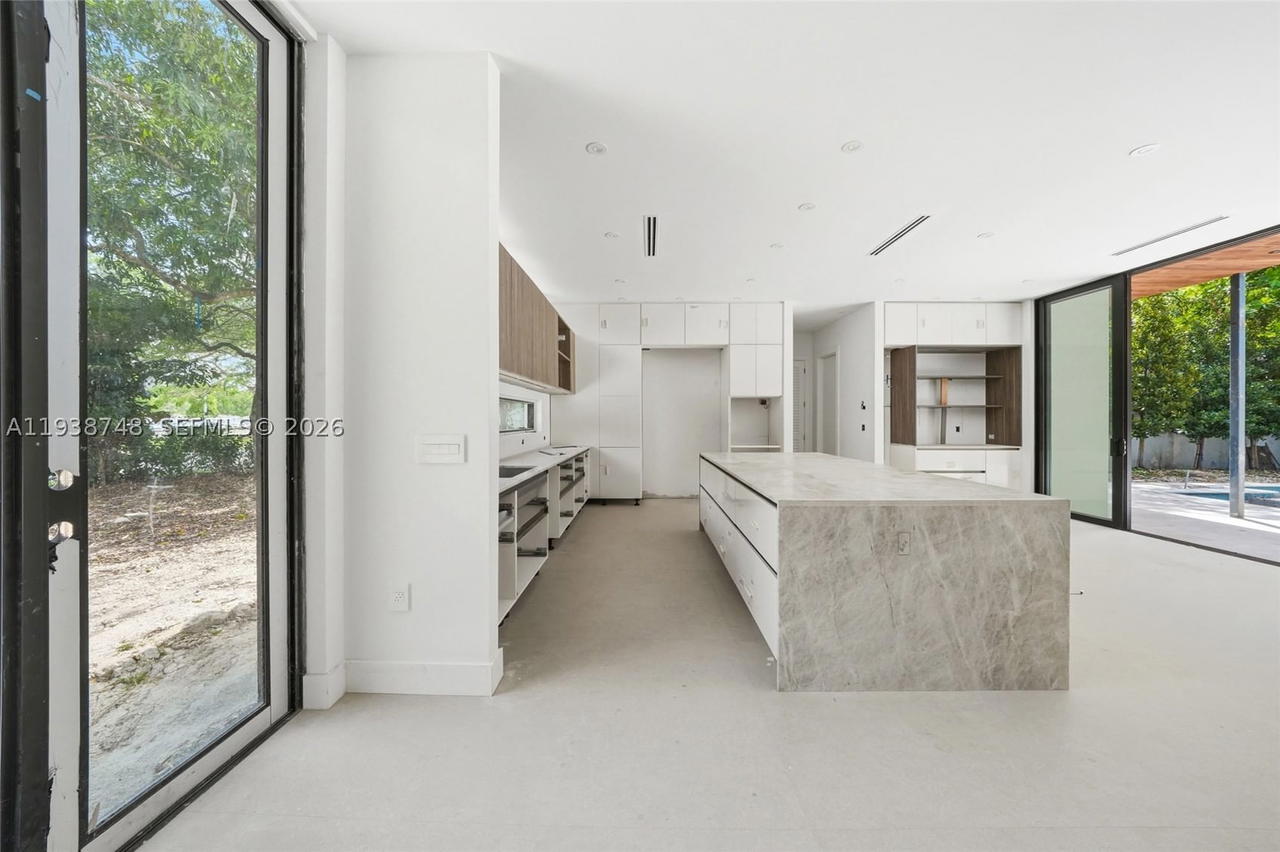 Real estate property located at 4150 Loquat Ave, Miami-dade, Sunshine Vistas, Miami, FL