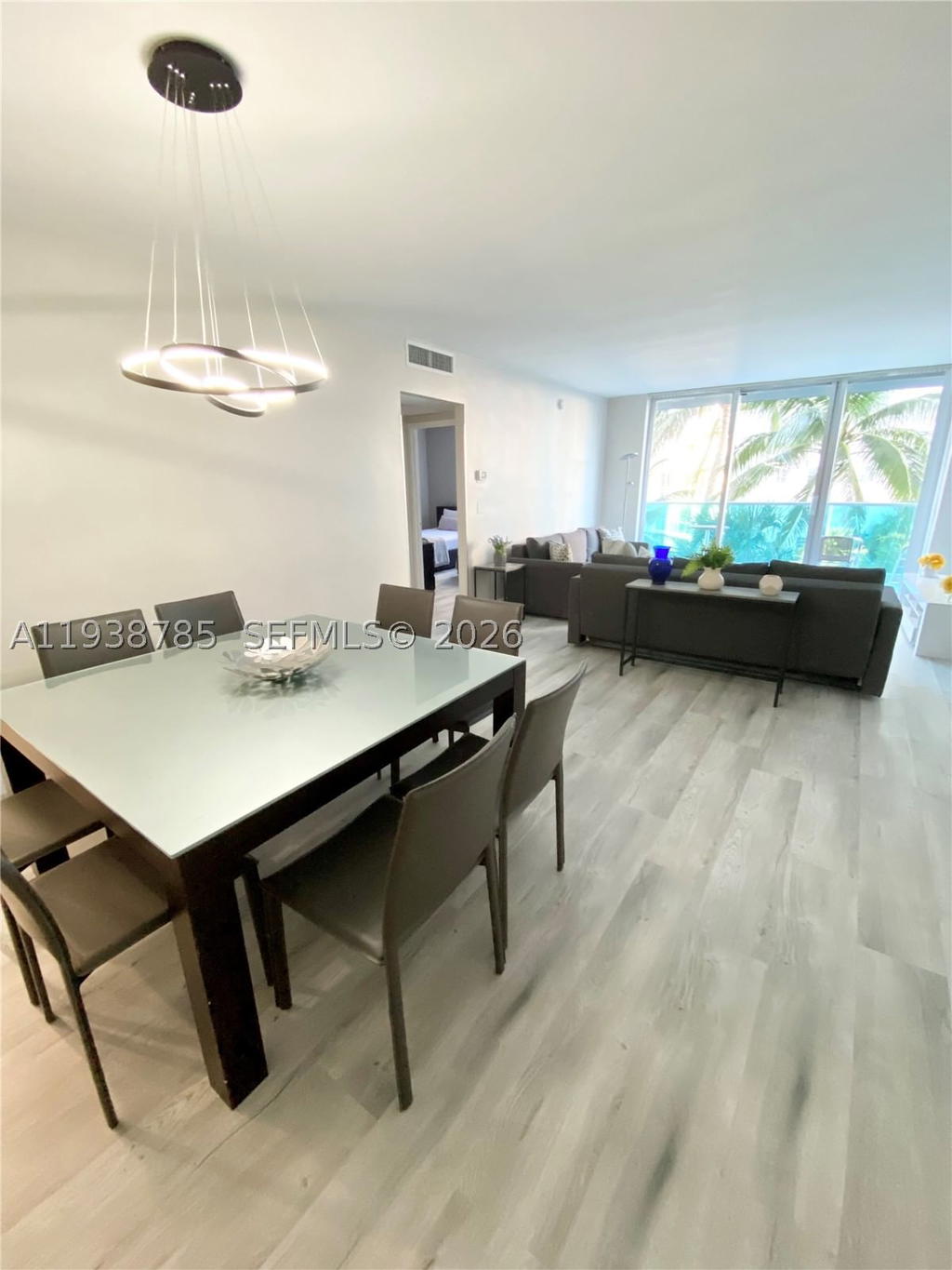 Real estate property located at 4001 Ocean Dr #4M, Broward, Sian Ocean Residences Con, Hollywood, FL