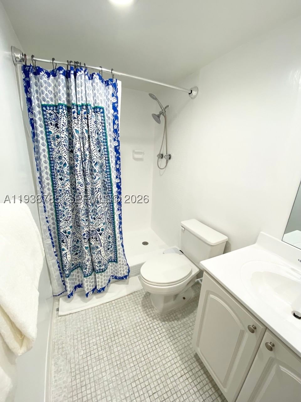 Real estate property located at 4001 Ocean Dr #4M, Broward, Sian Ocean Residences Con, Hollywood, FL