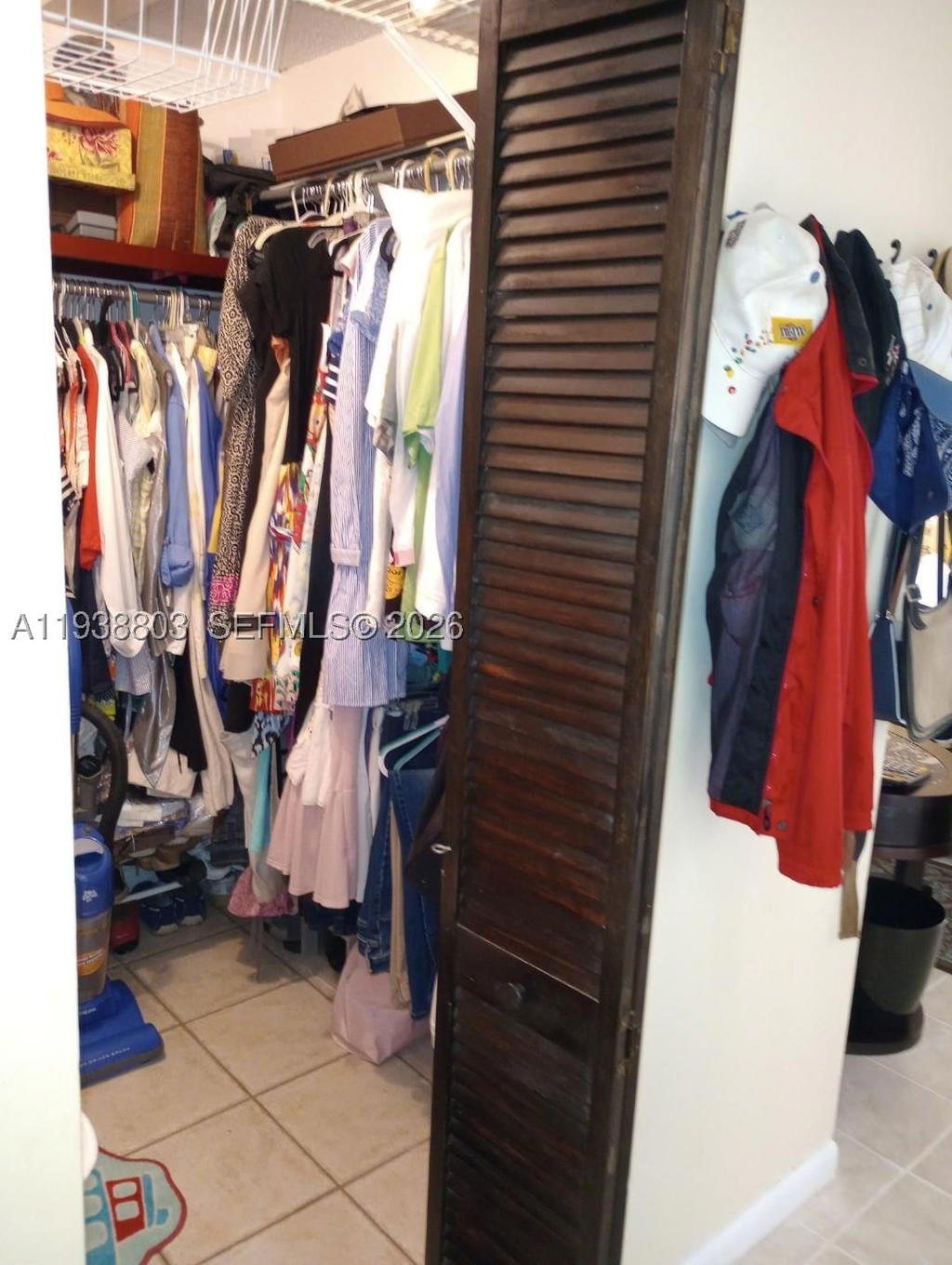 Real estate property located at 6830 Indian Creek Dr #5B, Miami-dade, Indian Cr Cl Marina Condo, Miami Beach, FL