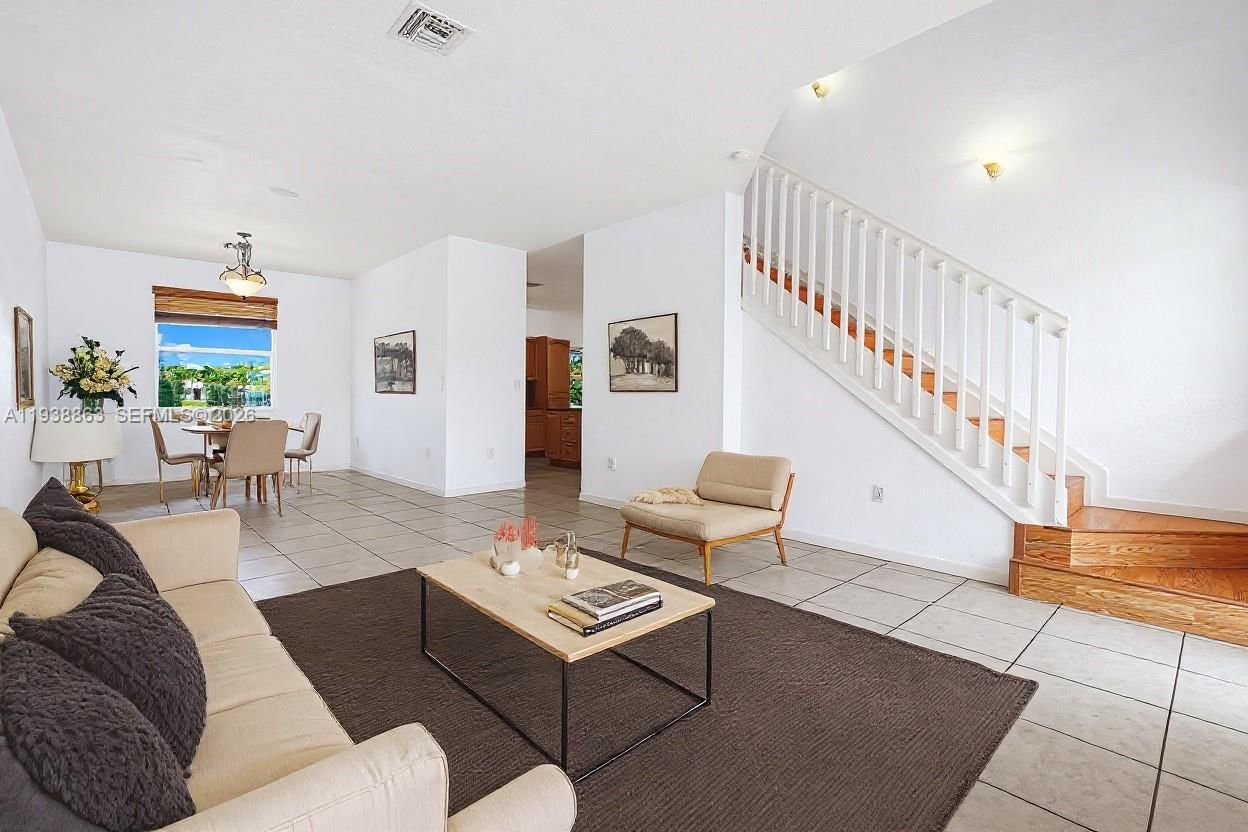 Real estate property located at 5885 102nd Ave, Broward, Stirling Palm Estates, Cooper City, FL