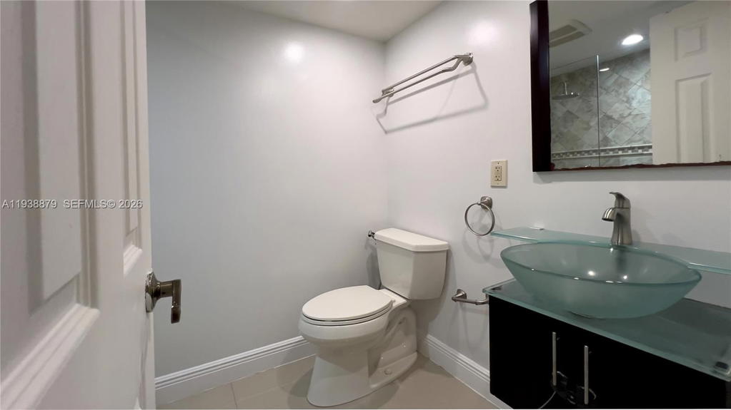Real estate property located at 4360 79th Ave #1F, Miami-dade, Doral Gardens Condo, Doral, FL