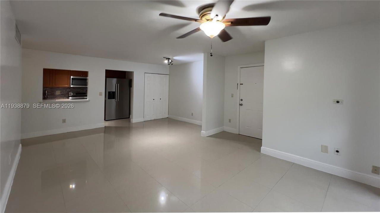 Real estate property located at 4360 79th Ave #1F, Miami-dade, Doral Gardens Condo, Doral, FL
