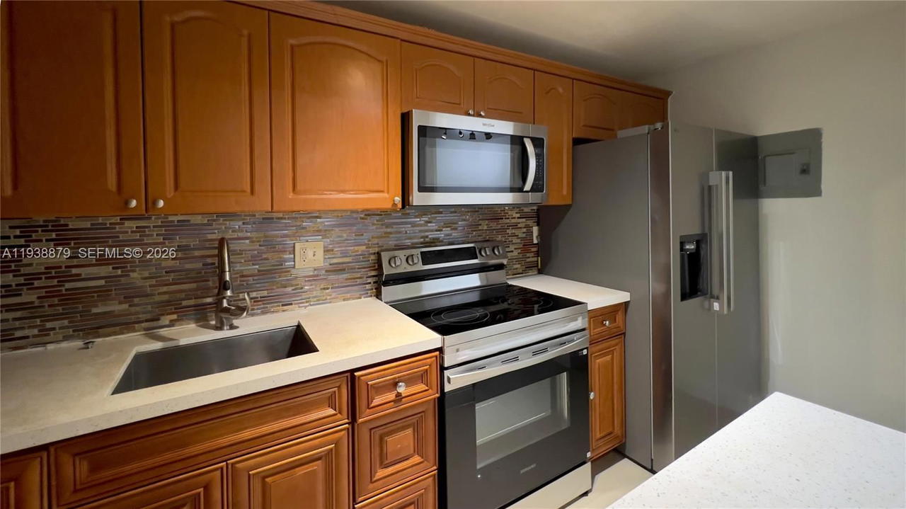 Real estate property located at 4360 79th Ave #1F, Miami-dade, Doral Gardens Condo, Doral, FL